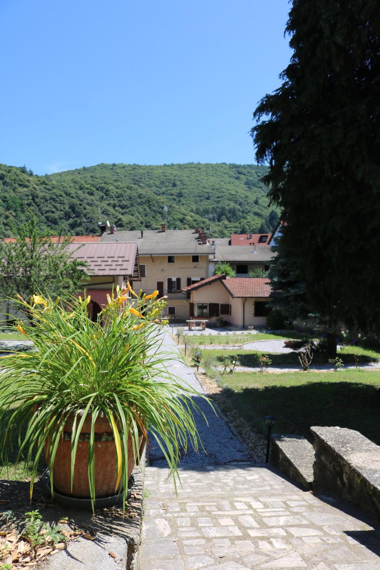Casa Dell'Angelo Custode Hotell Chiusa di Pesio Eksteriør bilde